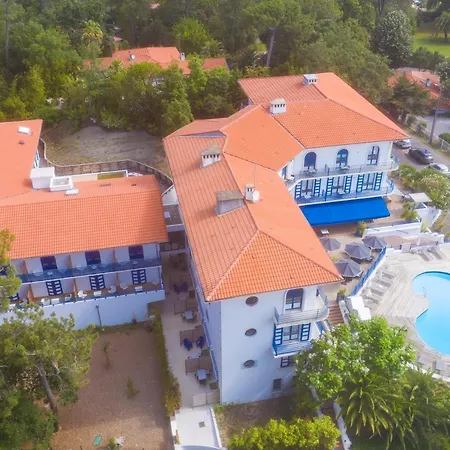 Mercedes Hotel