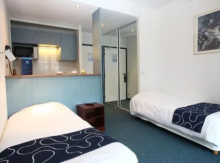 Mercedes Hotel 3*