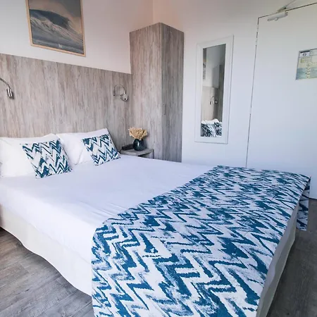 Mercedes 3* Soorts-Hossegor