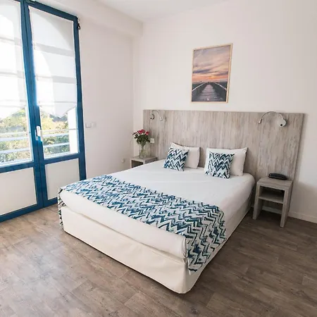 Mercedes 3* Soorts-Hossegor