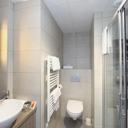 Mercedes Hotel 3*